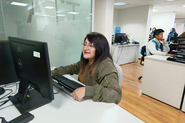 ATT promueve la formación profesional de las y los jóvenes bolivianos