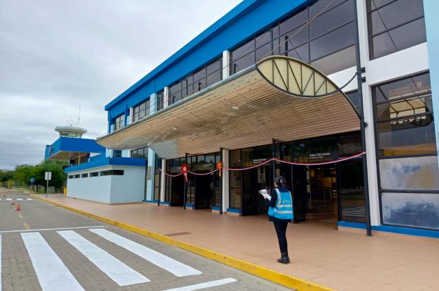 La ATT inspeccionó el estándar de calidad en el aeropuerto de Tarija y da 10 días a NAABOL para presentar un cronograma de acciones correctivas